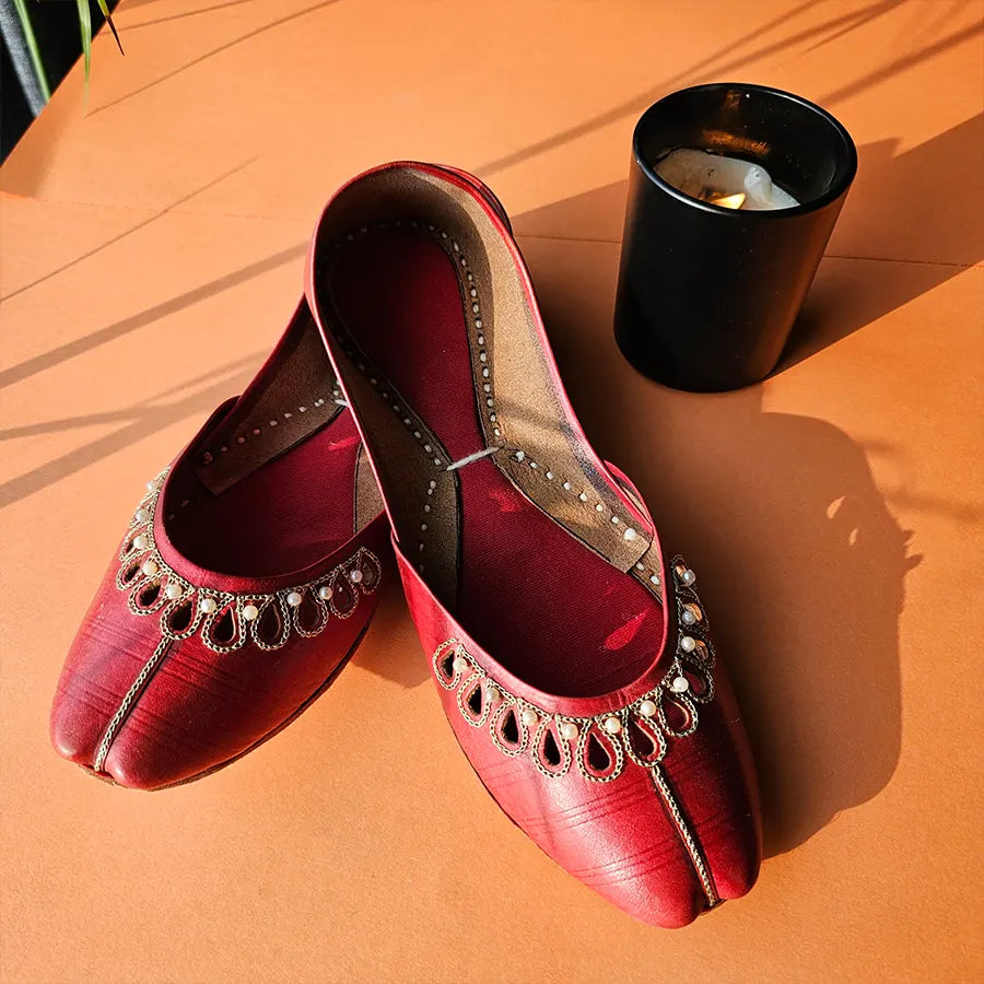 Beaded Fancy Red Khussa