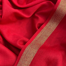 Load image into Gallery viewer, Classic Red Pashmina Shawl