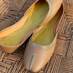Classic Nude Khussa