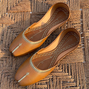 Classic Light Brown Khussa