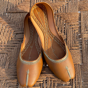 Classic Light Brown Khussa