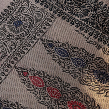 Load image into Gallery viewer, classic shawl
