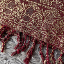 Load image into Gallery viewer, gold shawl