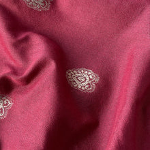 Load image into Gallery viewer, red shawl