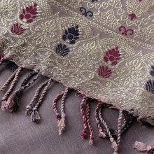 Load image into Gallery viewer, tilla shawl