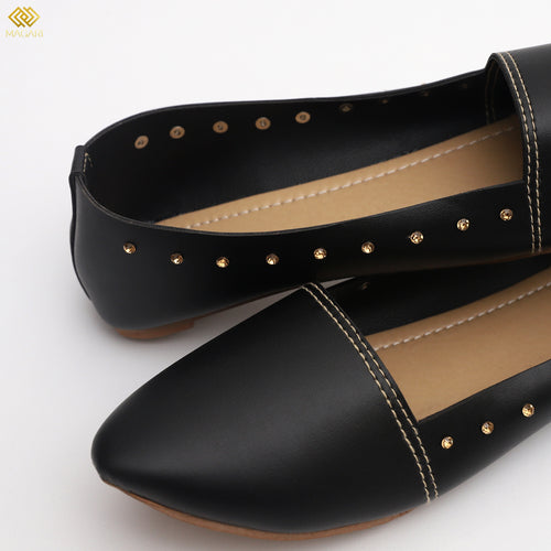 Beaded Black Basic Shoes