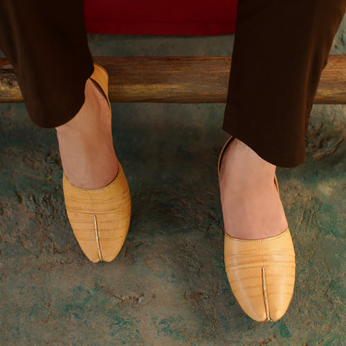 Pure Leather Khussa