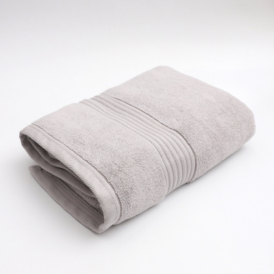 Basic Light Grey Bath Towel