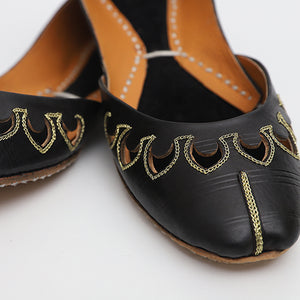 Royale Black Khussa