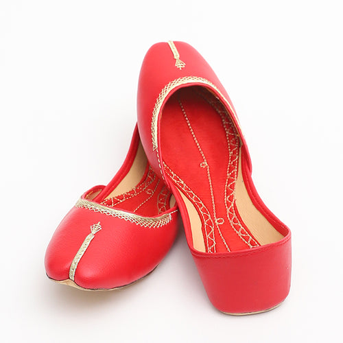 Classic Red Khussa