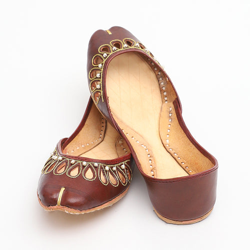 Fancy Cut Brown Khussa