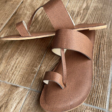Load image into Gallery viewer, Textured Brown Kolha
